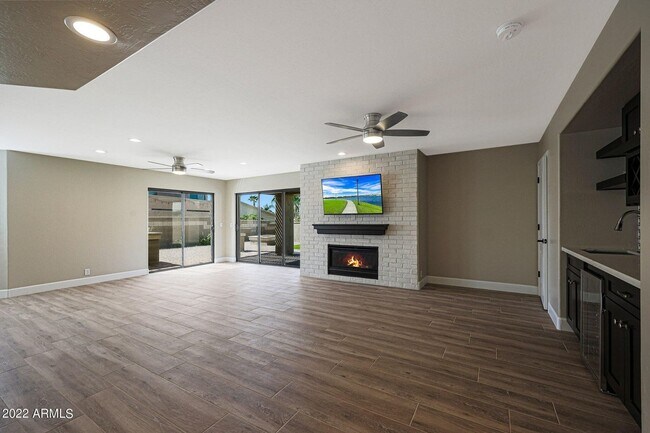 Building Photo - 20716 N 56th Ave