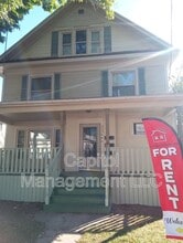 Building Photo - 323 W Saginaw St