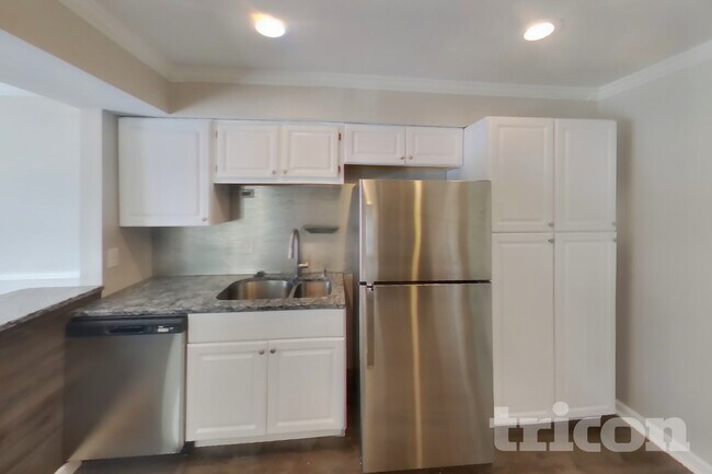Foto del edificio - 403 Darby Ln