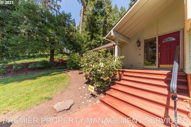 Building Photo - 3 br, 2.5 bath House - 36621 Camp Creek