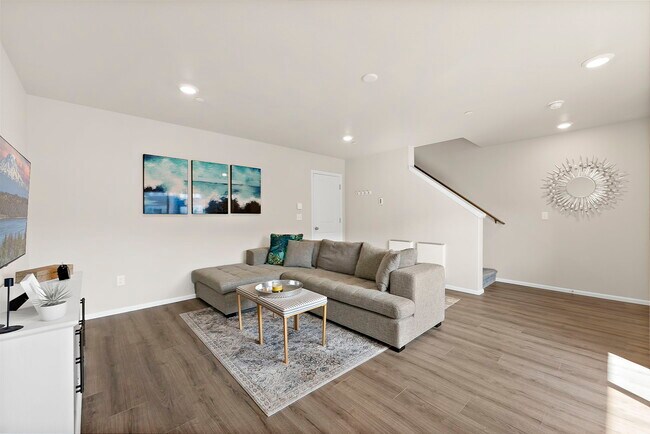 Building Photo - 17525 110th Ave E