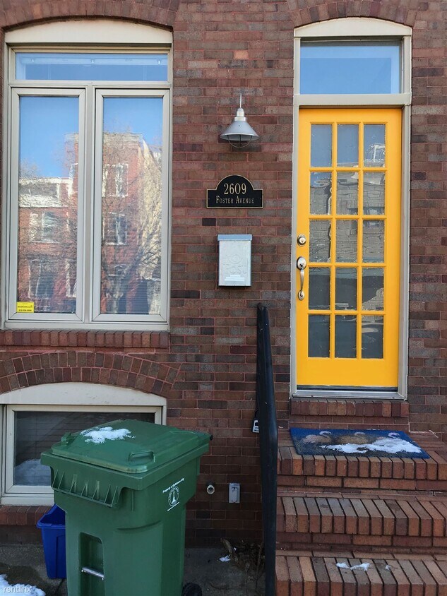 Primary Photo - 2 br, 1.5 bath House - 2609 Foster Ave