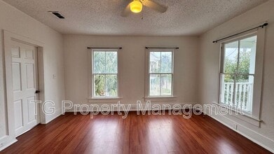 Building Photo - 32 Sanford St