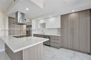 Building Photo - 1201 S Ocean Dr