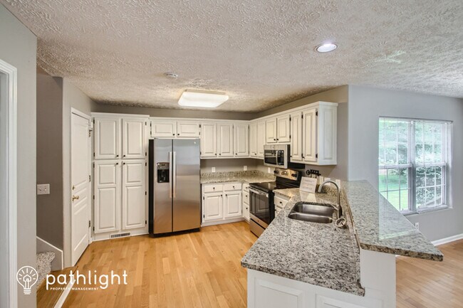 Building Photo - 3640 Mahlon Moore Rd, Spring Hill, TN, 37174