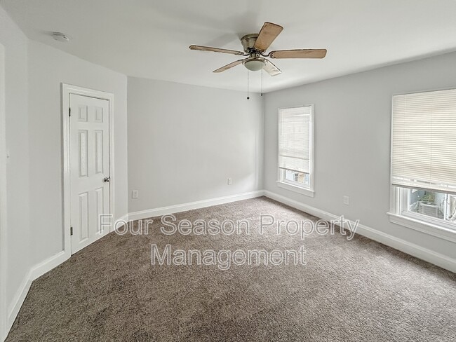 Foto del edificio - 336 S Locust St