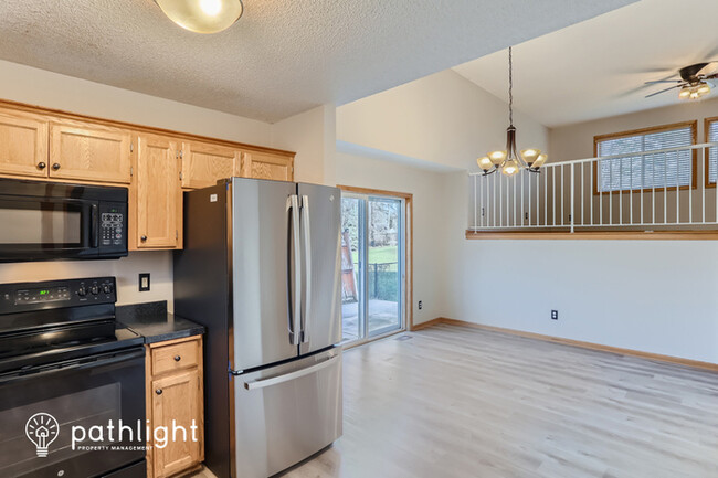 Building Photo - 832 2nd St, St. Paul Park, MN, 55071