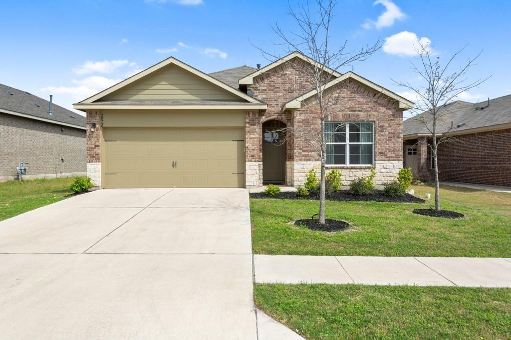 Foto principal - 2072 Port Ellen Dr
