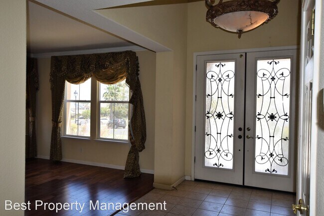 Building Photo - 4 br, 4 bath House - 421 Bayonett Ct