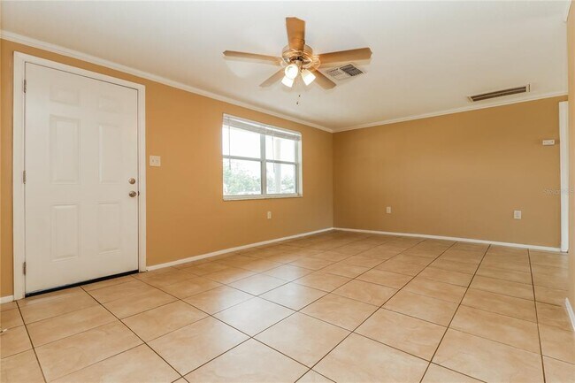 Foto del edificio - 1753 Kenilworth St