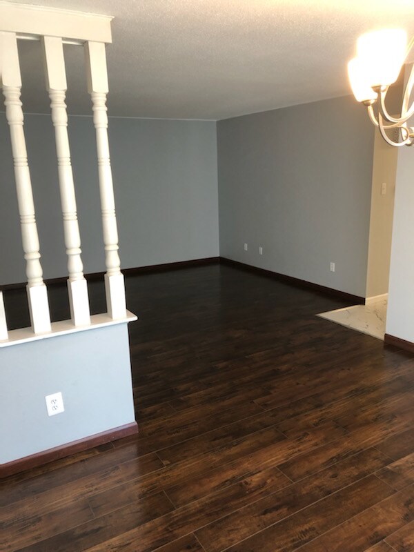 4432 Forest De Ville Dr Unit D, St. Louis, MO 63129 Condo for Rent in