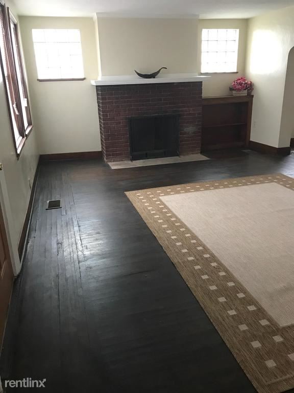 Foto del edificio - 1158 Davis Ave