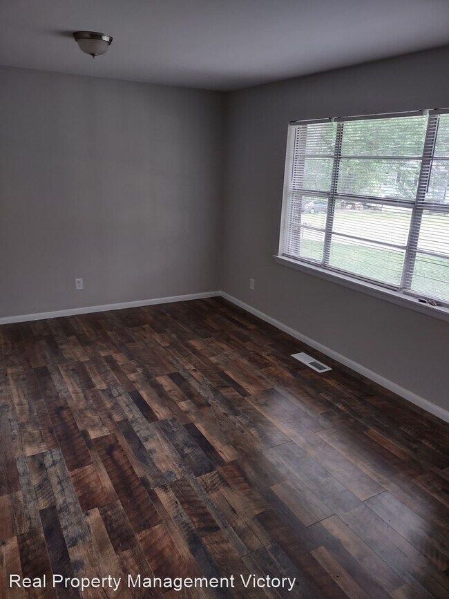 Foto del edificio - 3 br, 2 bath House - 1008 Turner Lane