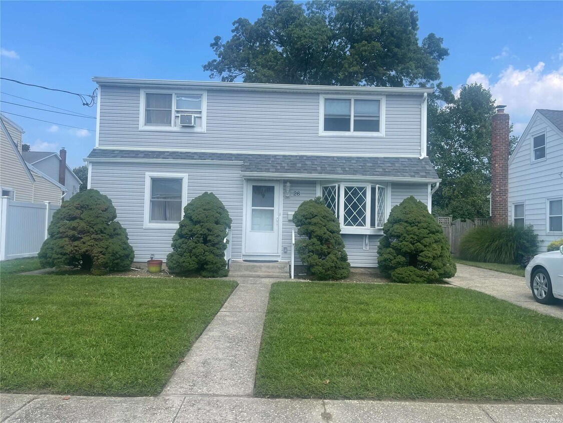 Primary Photo - 26 Virginia Ave