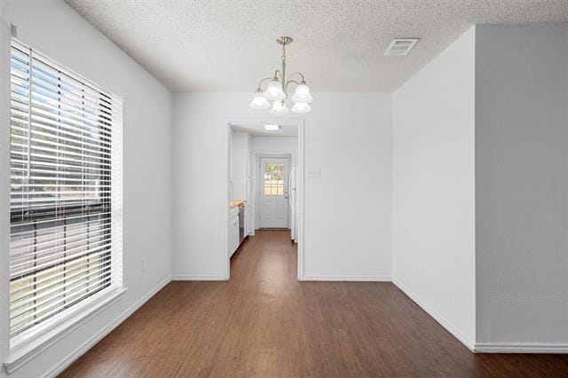 Foto del edificio - 300 Mill Creek Cir