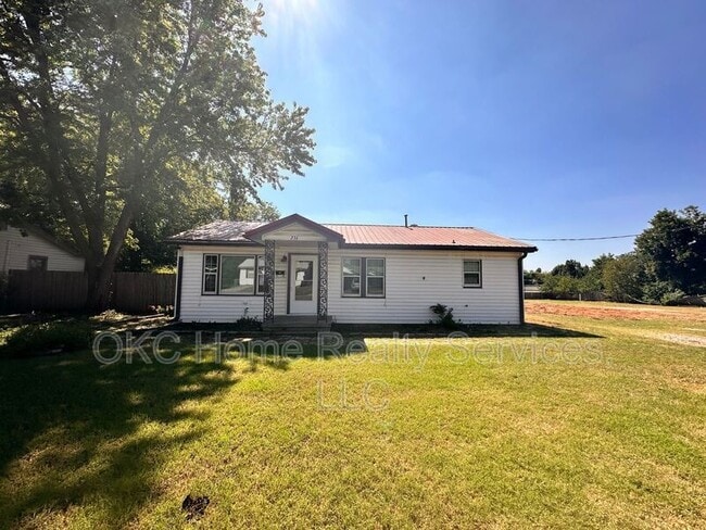 Building Photo - 234 W Thatcher St