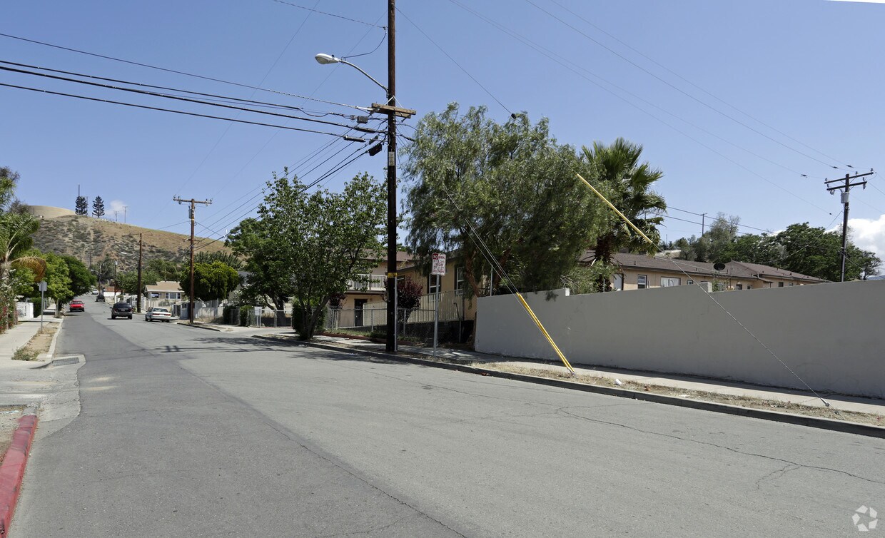 Foto del edificio - 120-124 E Prospect Ave