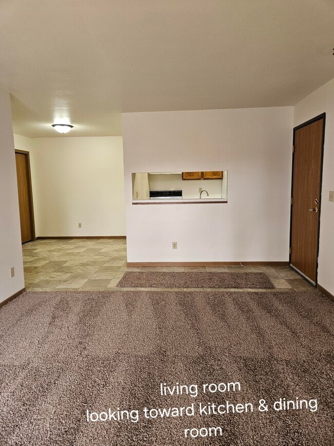 Building Photo - Lincoln School Apartments