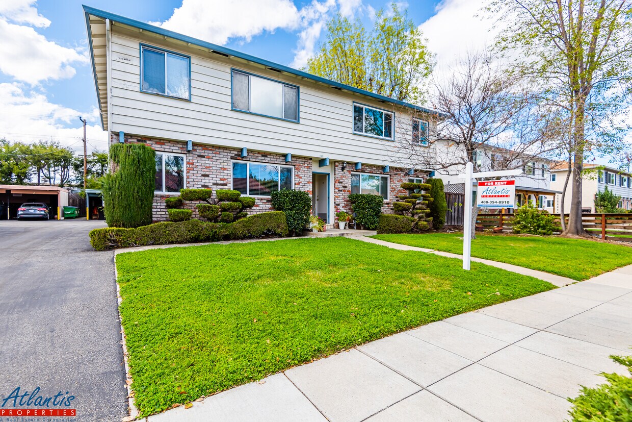 Foto principal - 115 Carlton Ave