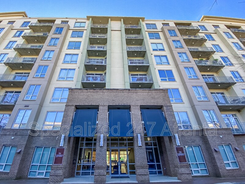 711 Cosmopolitan Dr NE Unit 211, Atlanta, GA 30324 Condo for Rent in