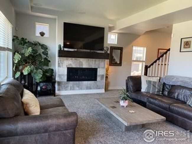 Building Photo - Premium Mtn Views 4 bed 4 bath home Erie!