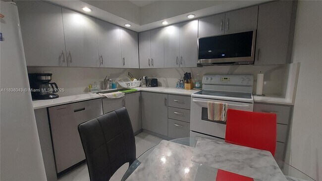 Building Photo - 851 Three Islands Boulevard