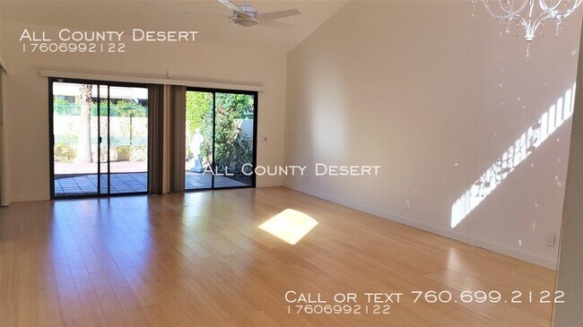 Building Photo - 200 E Racquet Club Rd