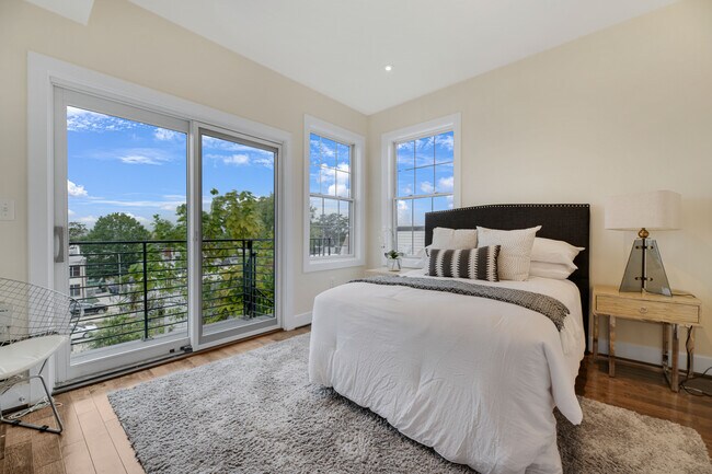 Foto del edificio - 1209 Oates St NE