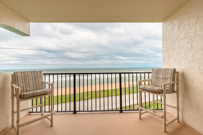 Foto del edificio - 2222 Ocean Shore Blvd
