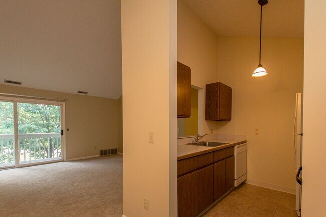 Foto del edificio - 7132 Village Dr