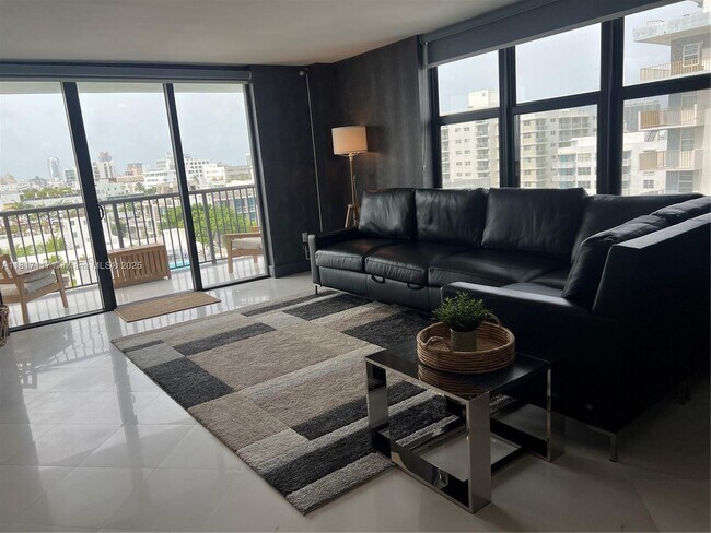 Foto del edificio - 1800 Collins Ave