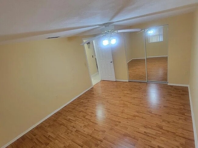 Foto del edificio - 3639 Madison St