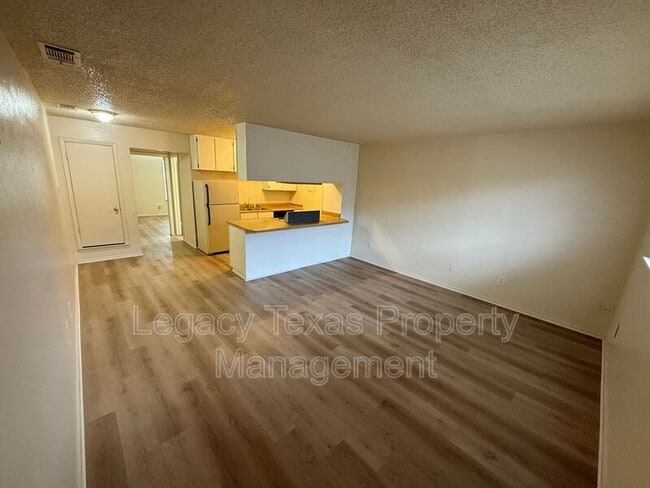 Foto del edificio - 1700 Short St