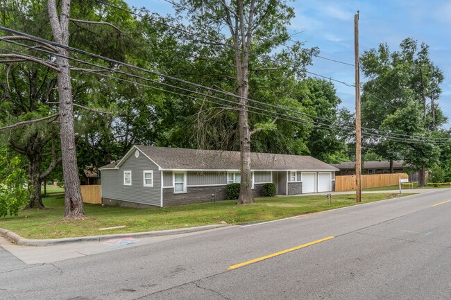 Building Photo - 2305 S.46th Street-