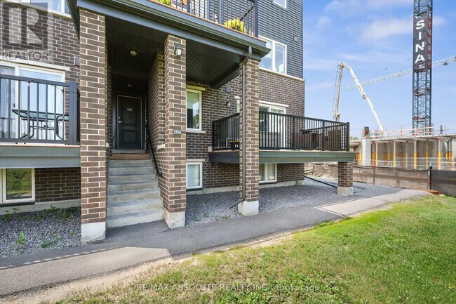 Building Photo - 235A Eldorado Private