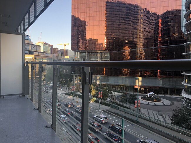 Building Photo - 89 Nelson St