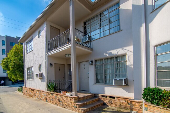 Foto del edificio - 11259 Otsego St