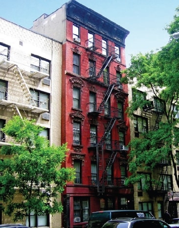 Building Photo - 233 E 80th St