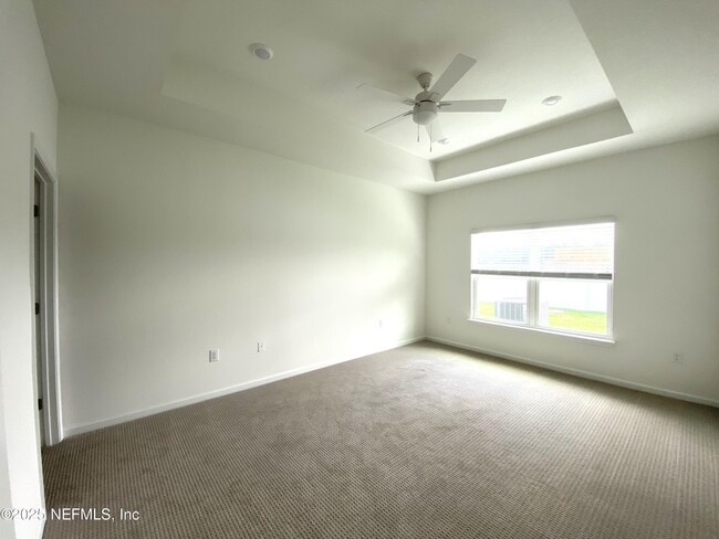 Foto del edificio - 214 Water Elm Walk