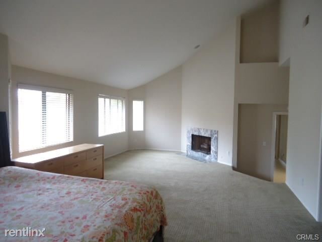 Foto del edificio - 3 br, 3 bath House - 4432 Spencer St