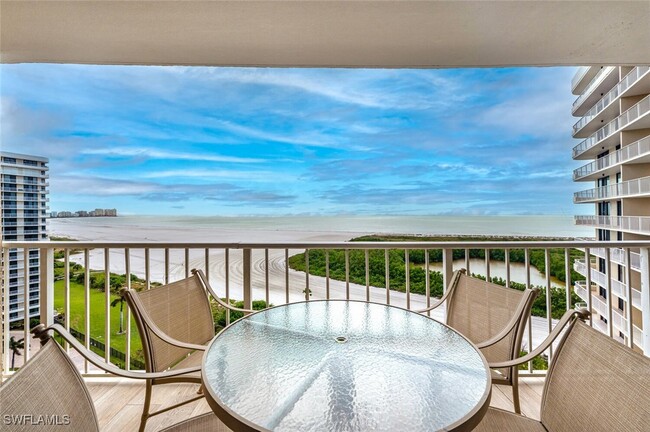 Foto del edificio - 380 Seaview Ct