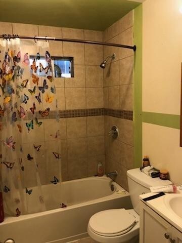 Foto del edificio - 824 W 17th St