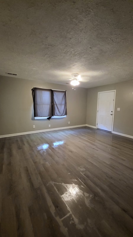 Building Photo - 3070 Ragsdale Dr
