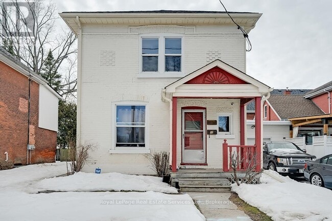 Building Photo - 33 Rose Ave