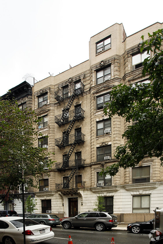 Foto del edificio - 217 E 33rd St