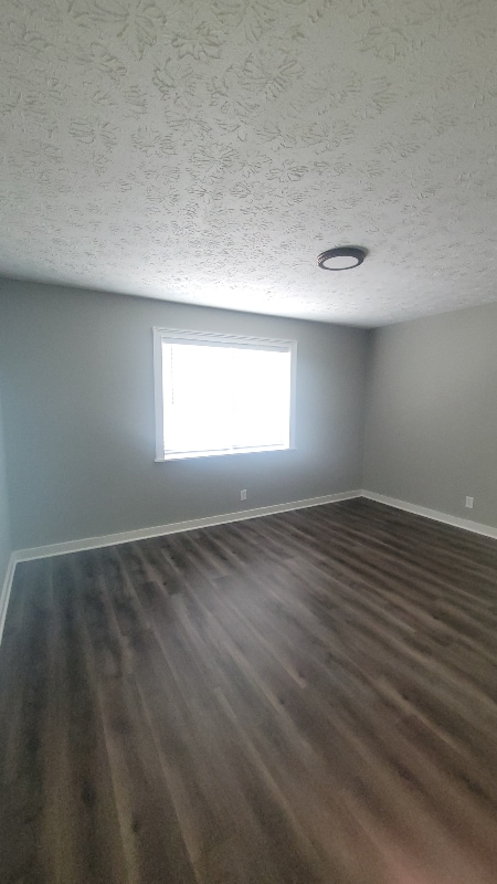 Foto del edificio - 393 Stone Mountain St