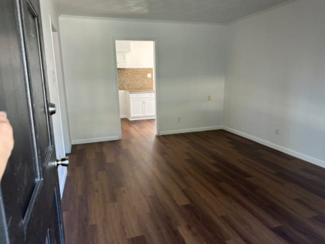 Building Photo - 7941 Woodshire Dr