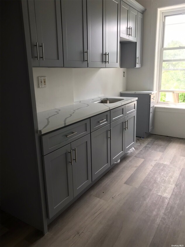 Primary Photo - 1356 Prospect Pl