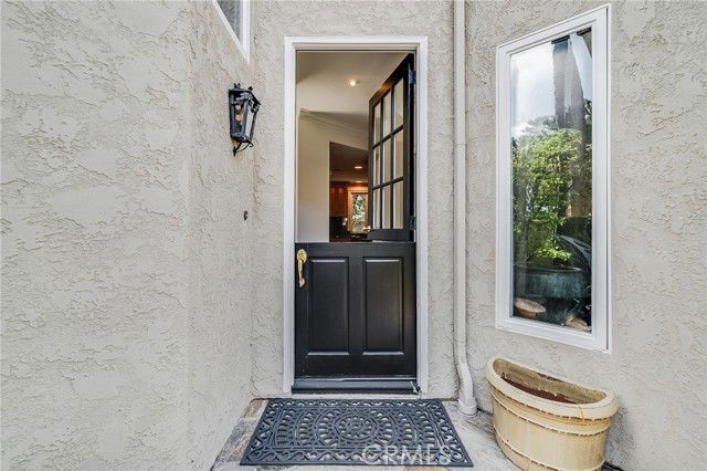 Building Photo - 8 Marquesa