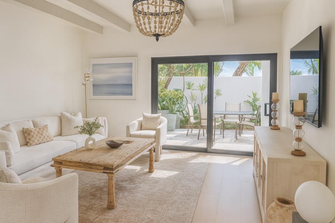 Foto principal - 250 S Ocean Blvd